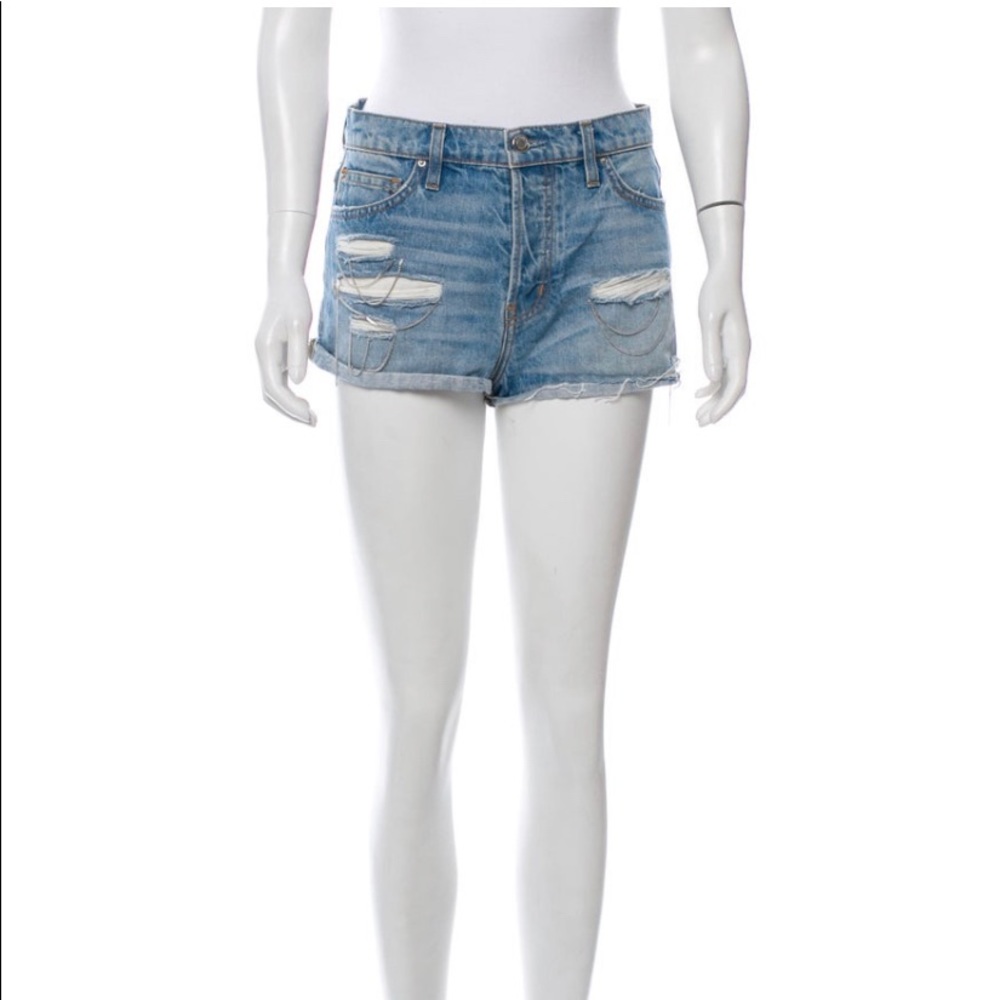 Cute well take care of shorts-